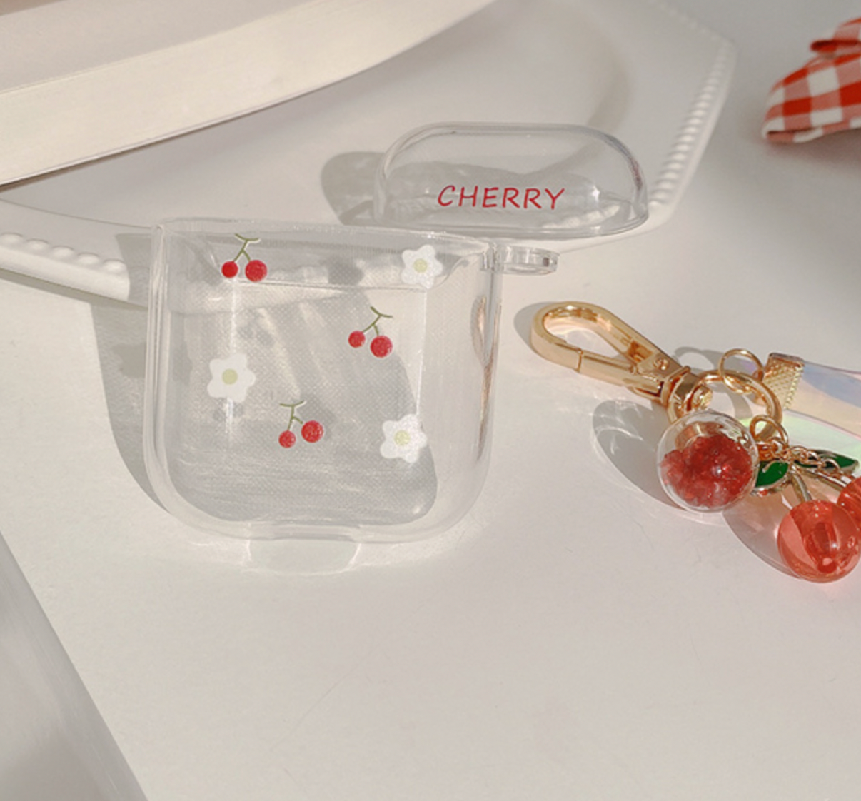 CHERRY! AIRPODS CASE KEYRING付【予約】